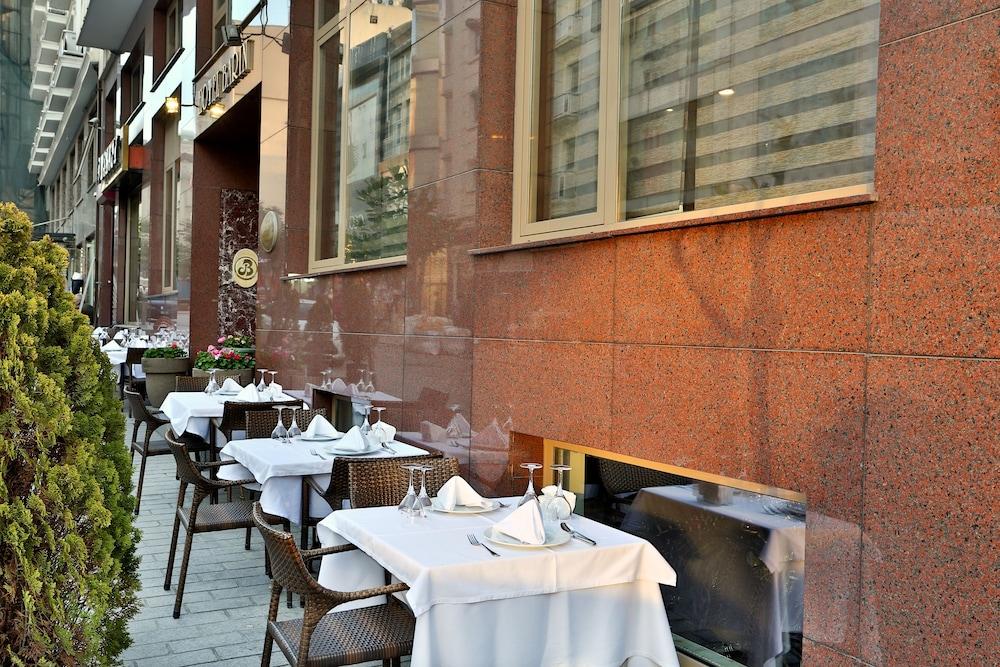 Barin Hotel Istanbul Ngoại thất bức ảnh
