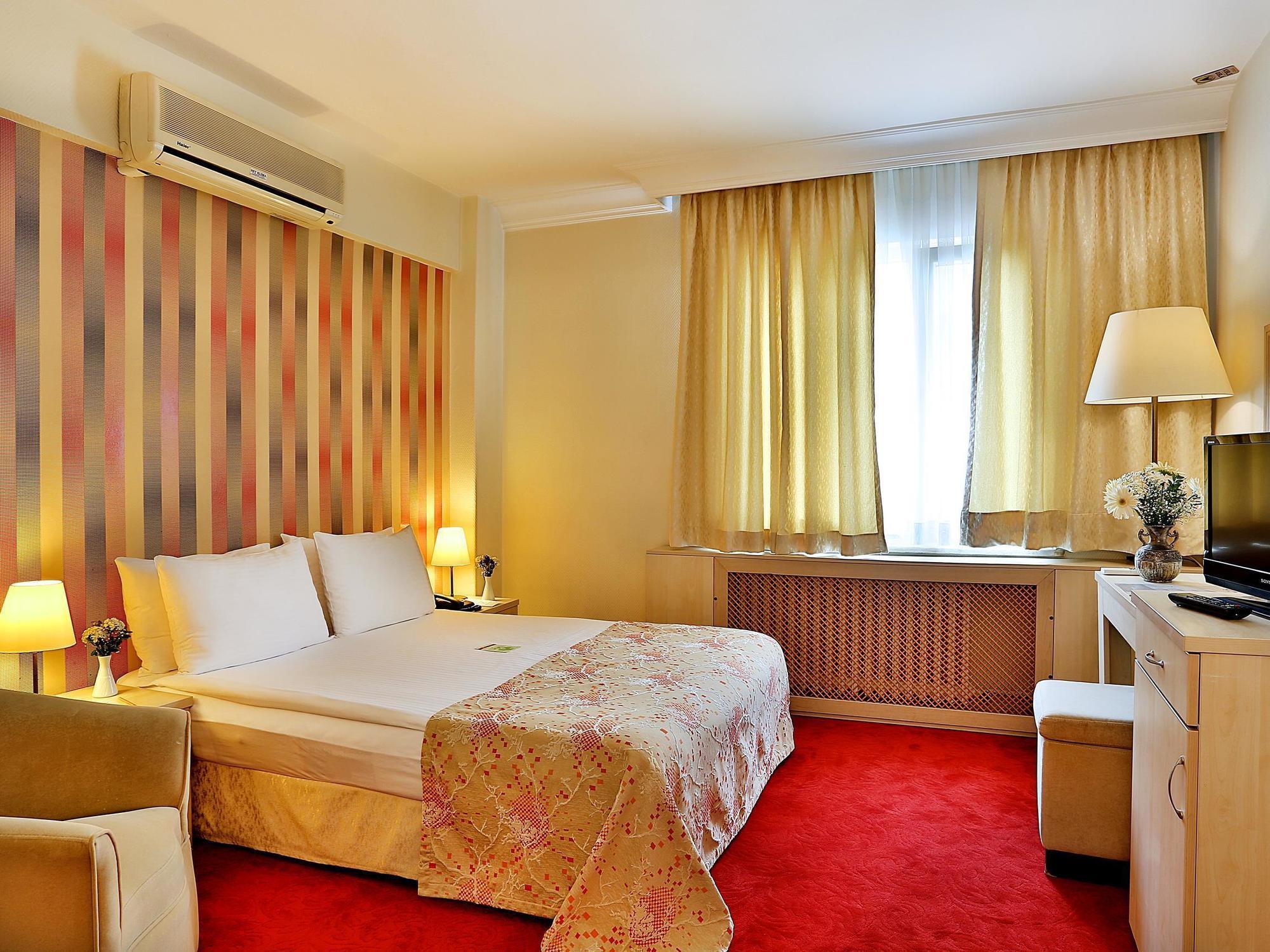 Barin Hotel Istanbul Ngoại thất bức ảnh