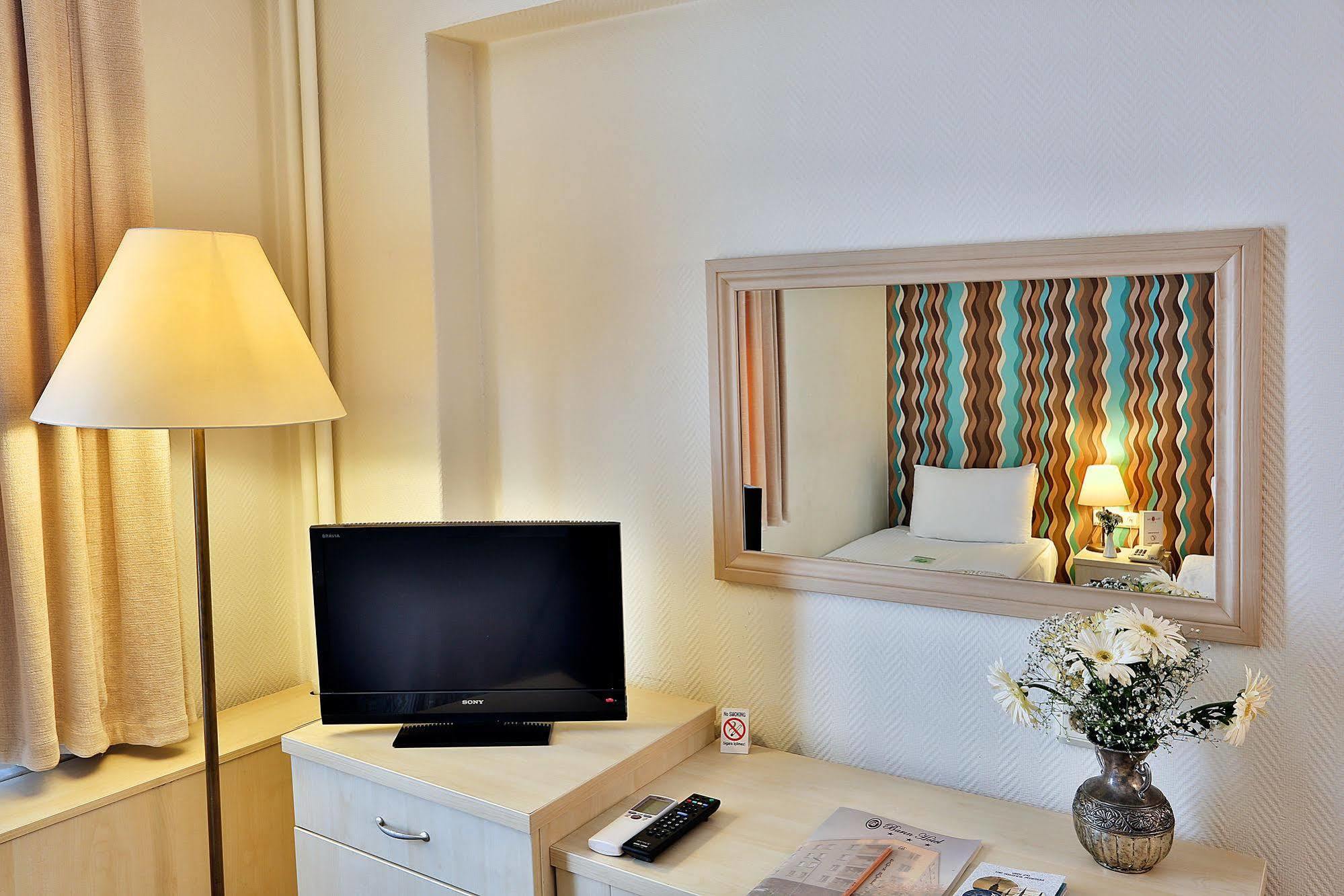 Barin Hotel Istanbul Ngoại thất bức ảnh